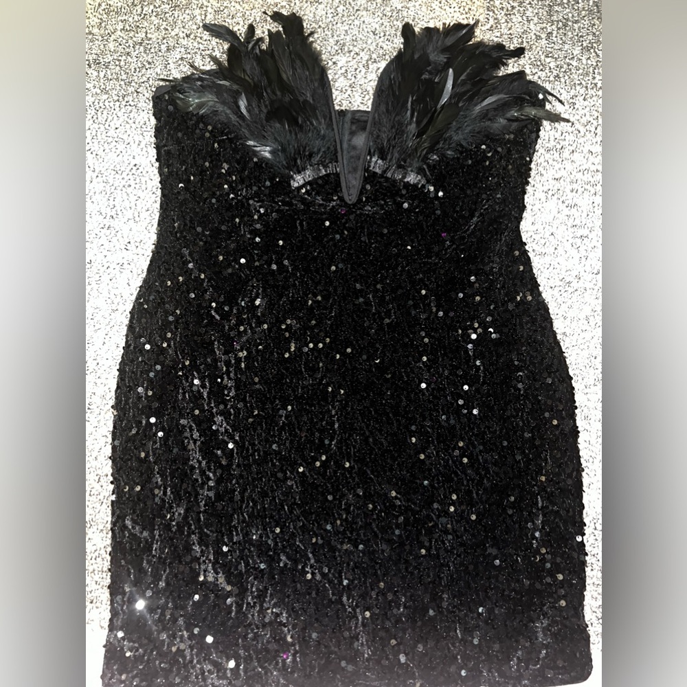 FORMAL/HOMECOMING DRESS